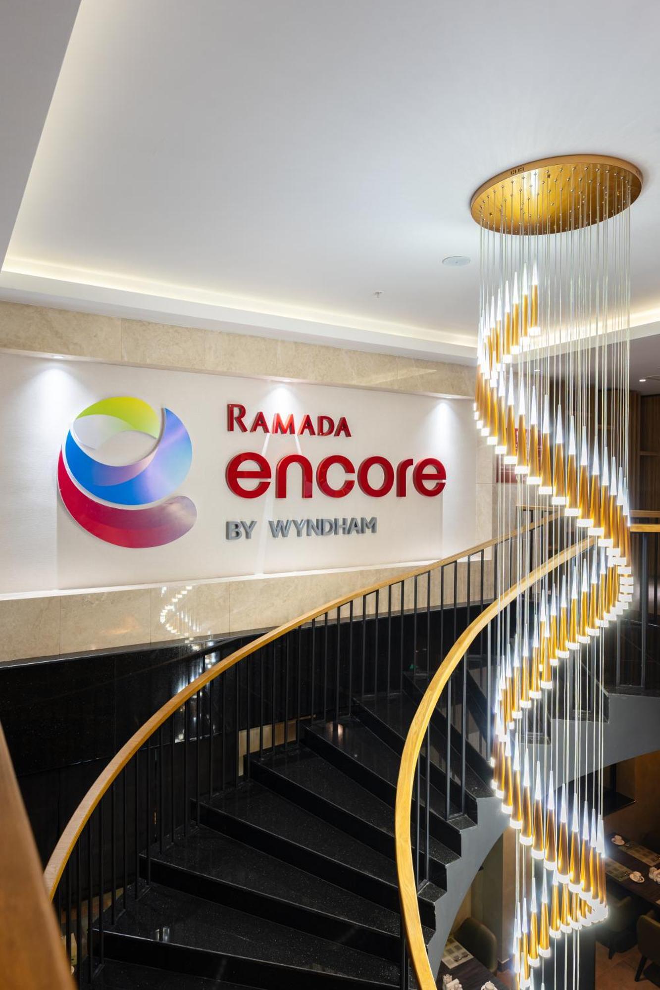 Ramada Encore By Wyndham Tasjkent Eksteriør bilde